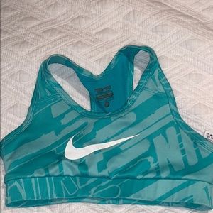 nike pro dri-fit sports bra medium